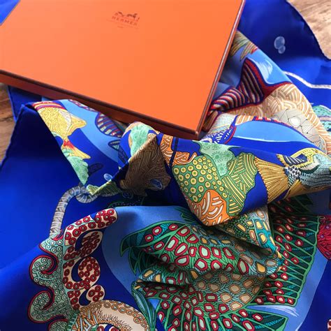 pre owned hermes scarf